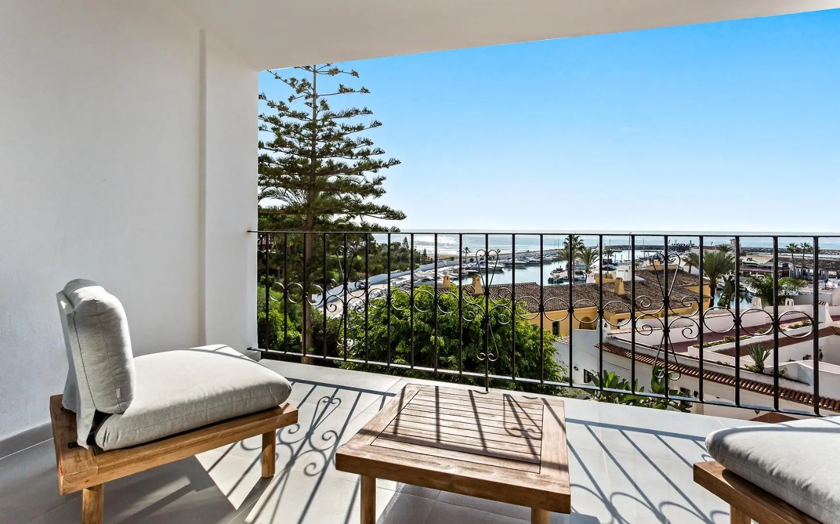 H45 Cabopino Apartment Marbella Spain