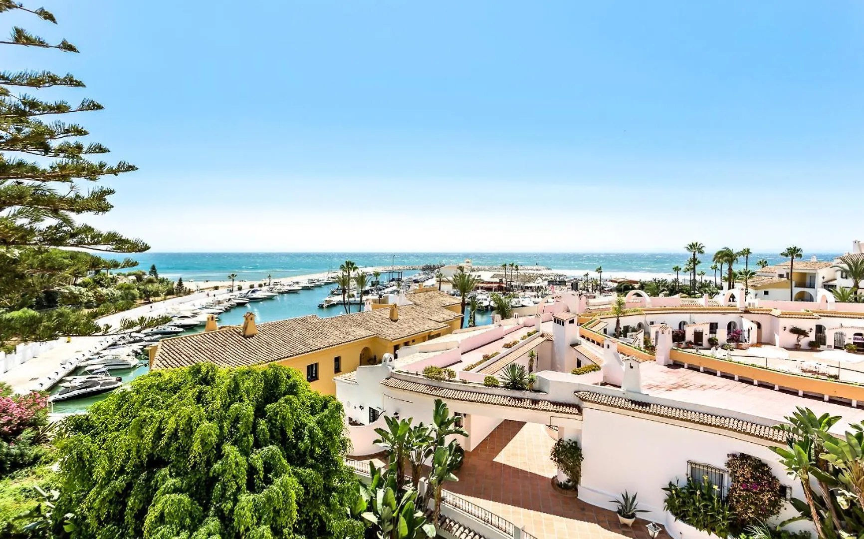 Ferienwohnung H45 Cabopino Marbella Apartment